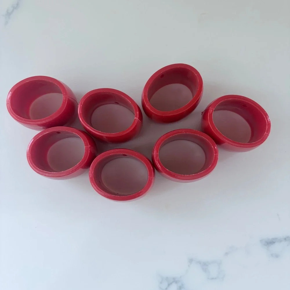 Vintage Red Acrylic Napkin Rings Set of 7 Chunky Plastic Barrel Table Decor